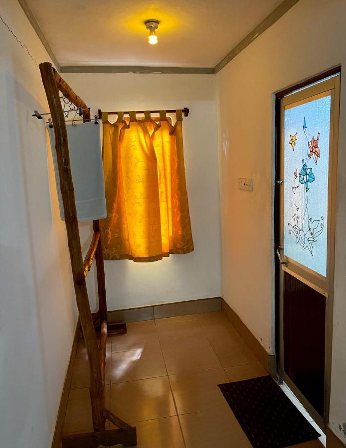 New Roy Guest House Kalkudah  Exteriör bild